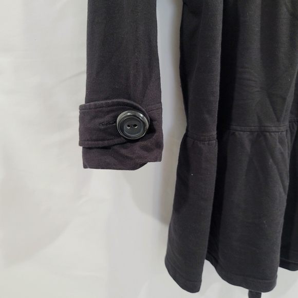 Coat - Picture 4 of 6